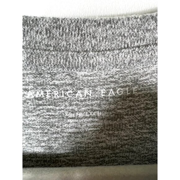 American‎ Eagle long sleeve gray top NWT - Picture 4 of 8